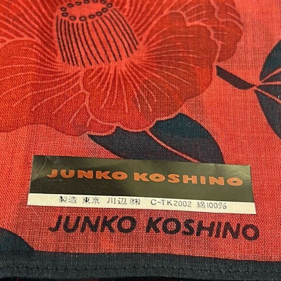 Junko Koshino 16x16 Square Scarf Red Black Floral Asian Inspired Summer Coastal - Picture 4 of 7